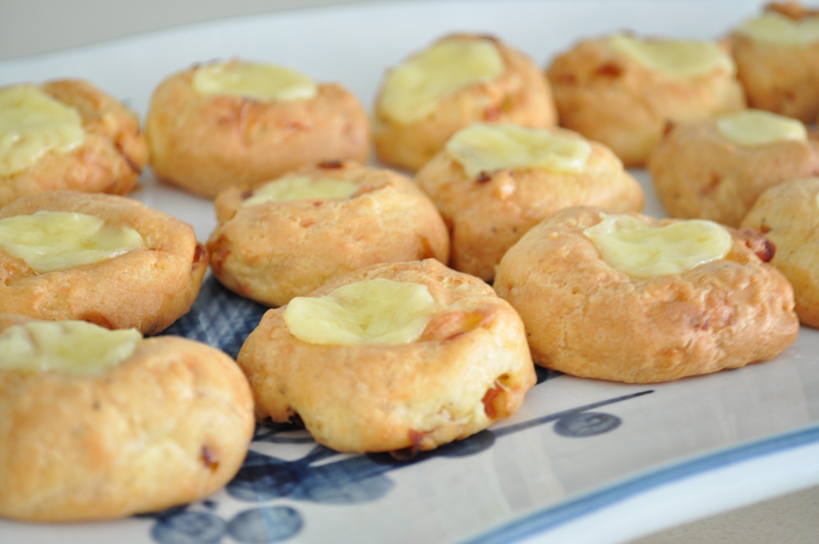 Ham and gruyere thumbprints
