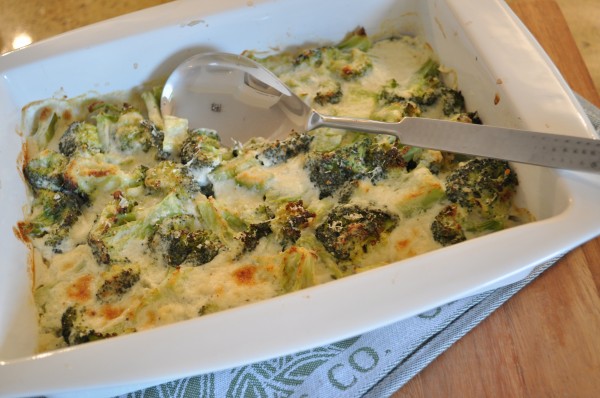 Cheesy broccoli bake
