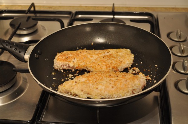 Golden halloumi chicken