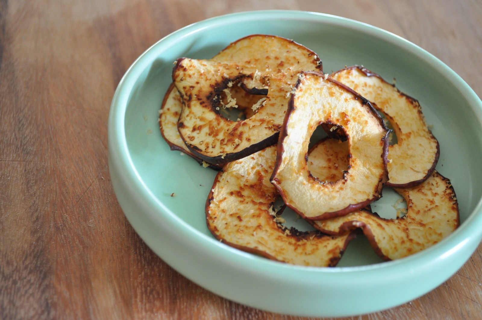 Apple and parmesan crisps