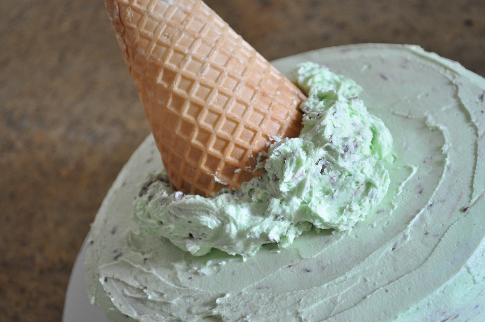 Mint chocolate chip 'ice-cream' cake