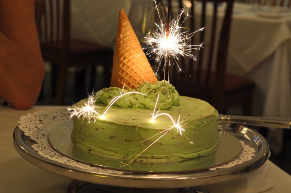 Mint chocolate chip 'ice-cream' cake