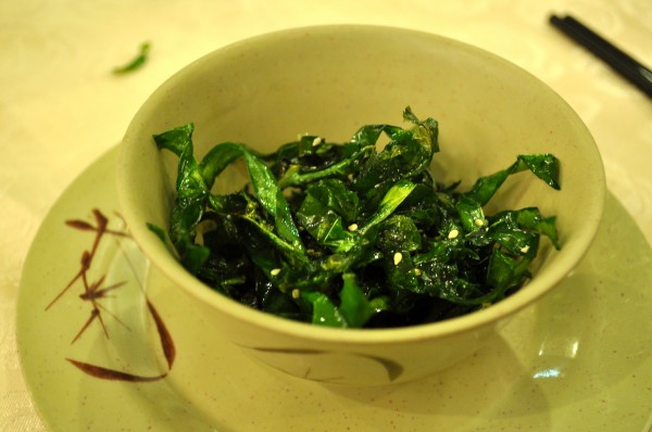Deep-fried spinach