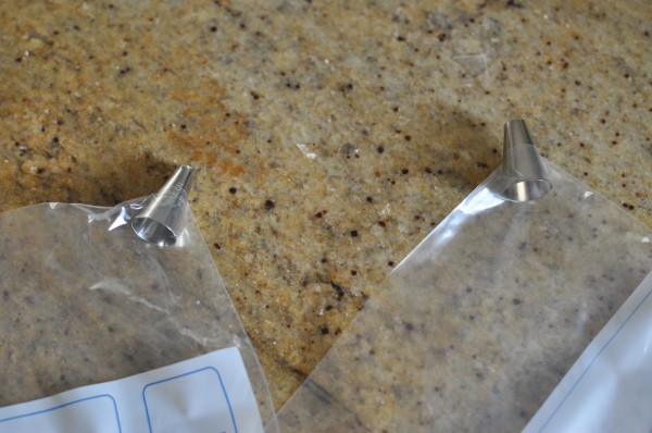DIY icing bags
