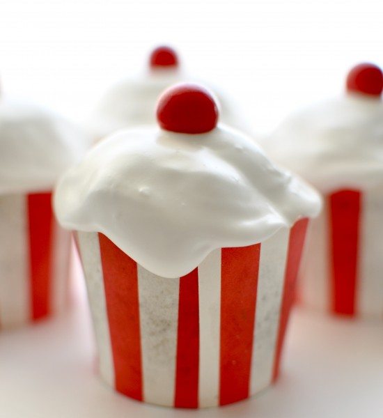 Nigella's fluffy white cupcakes