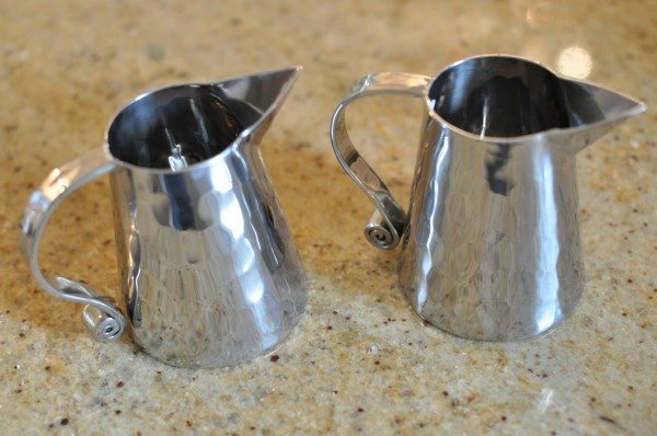 Sauce jugs