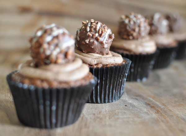 Choc-hazelnut cupcakes