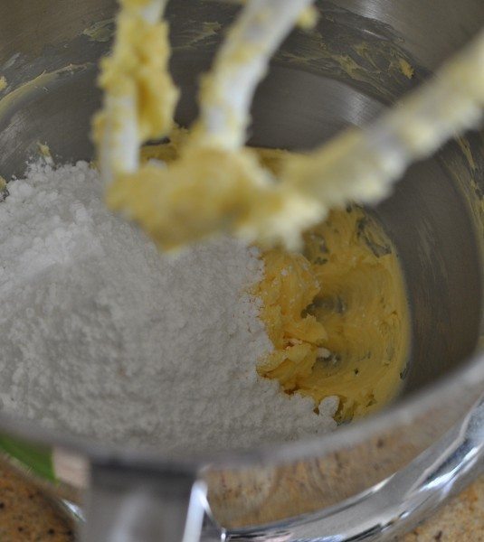 Butter and icing sugar