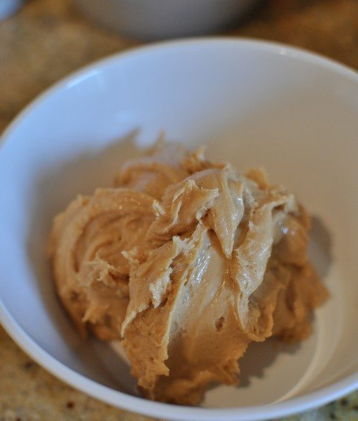 Peanut butter icing