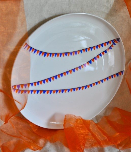 DIY personalised pretty plate
