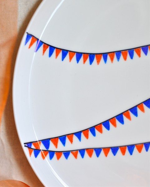 DIY pretty personalised plate