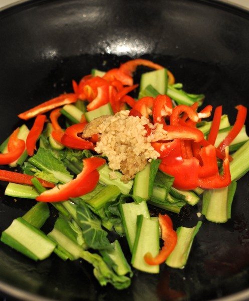 Veges, garlic and ginger