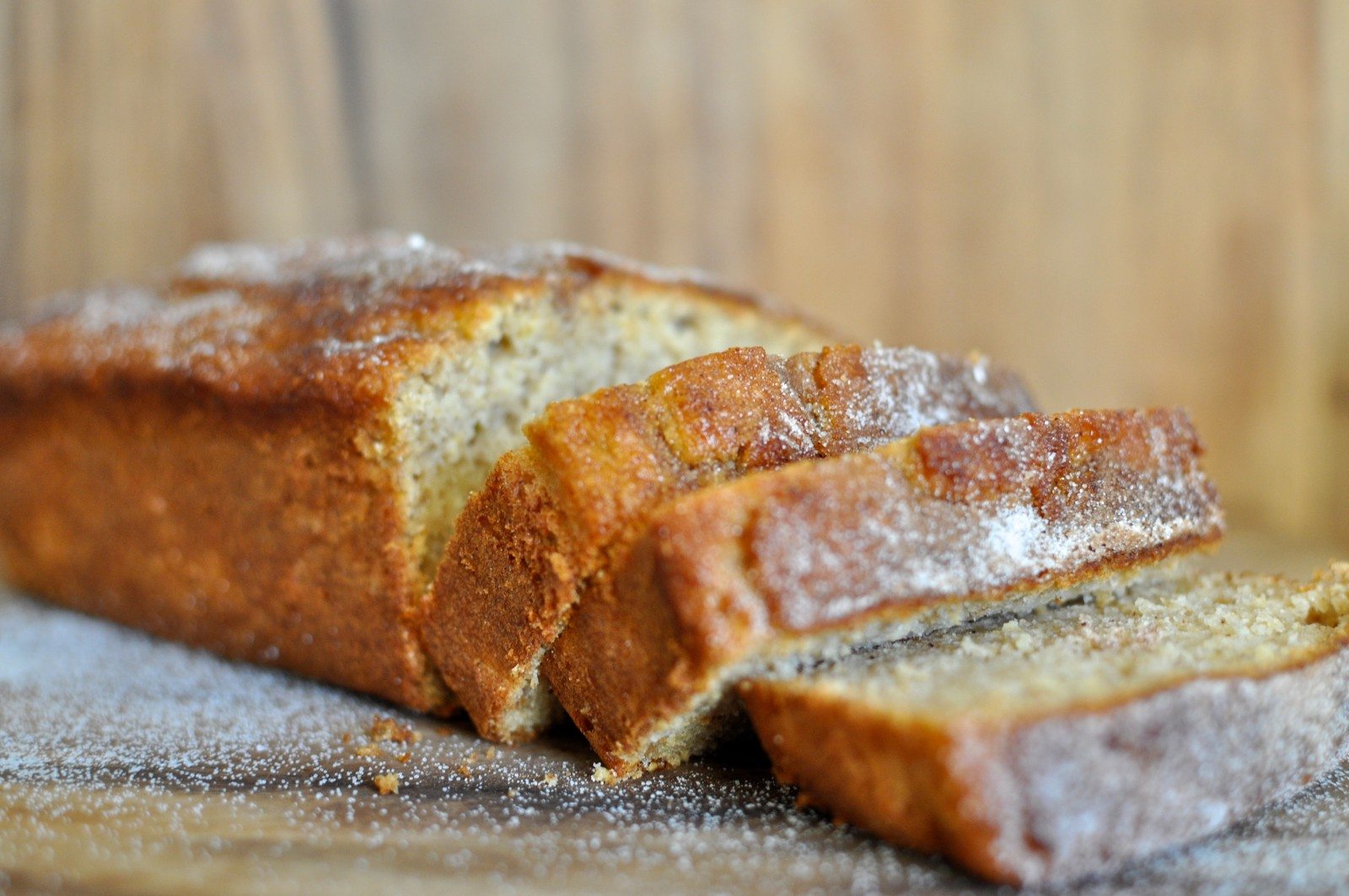 Low calorie apple loaf