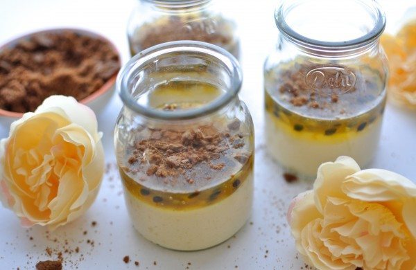 Passionfruit cheesecake pots