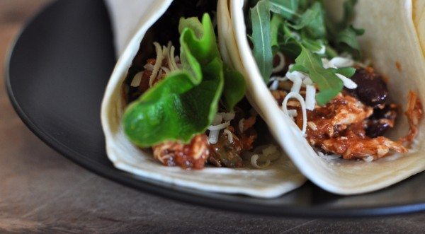 Slow cooker chicken burritos