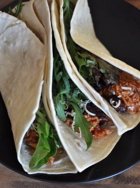 Slow-cooker chicken burritos