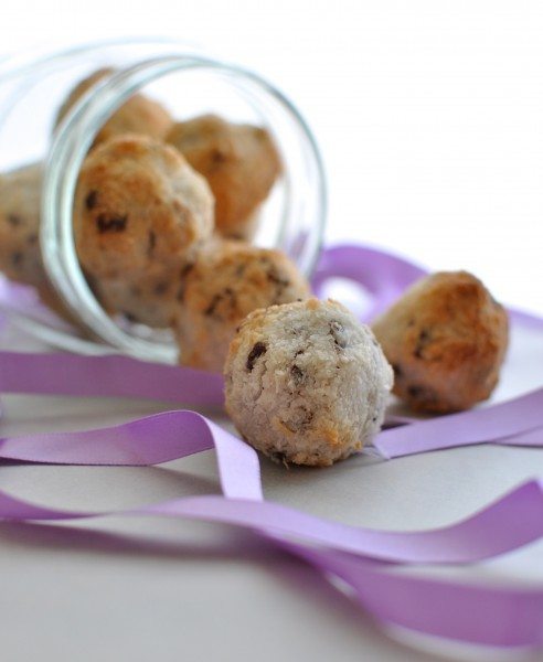 Chocolate macaroons