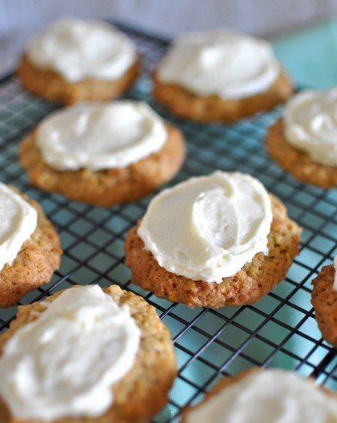 Carrot cake biscuits Carrot cake biscuits