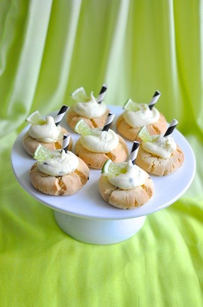 Passionfruit and lime cocktail cookies