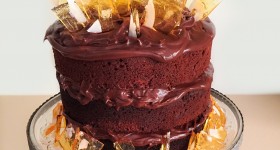 Chocolate rum and raisin cake via www.clairekcreations.com